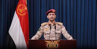 القوات المسلحة تستهدف مطار "بن غوريون" وهدفا حيويا للعدو الإسرائيلي في يافا المحتلة
