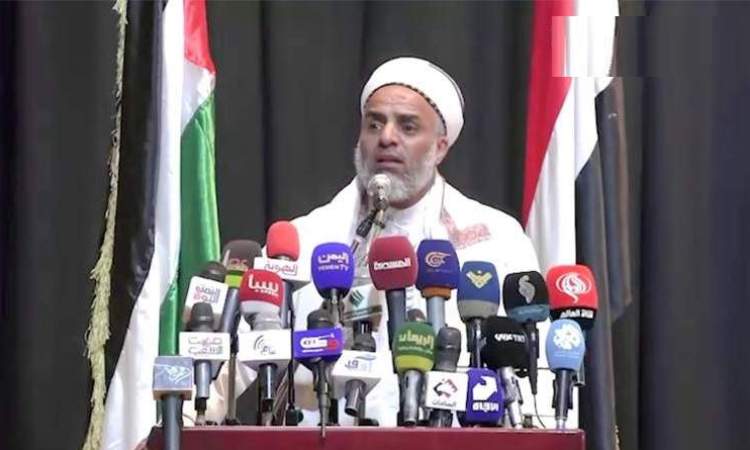مفتي الديار اليمنية يؤكد ضرورة الحفاظ على الوحدة اليمنية وجمع الكلمة في مواجهة الأعداء