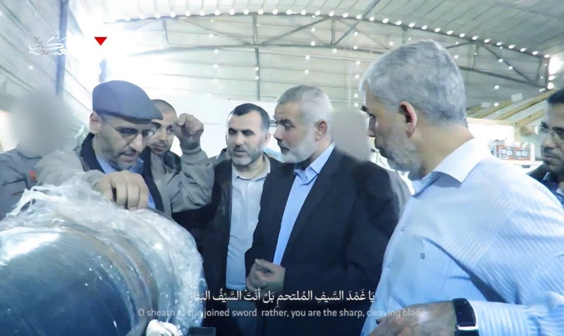 كتائب القسام تعلن استشهاد القائد محمد السنوار.. إرث مقاوم لا يُمحى